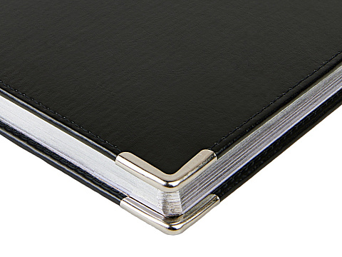 Ежедневник недатированный А5 Sidney Nebraska, черный (серебряный обрез, серебряные уголки) - рис 2.