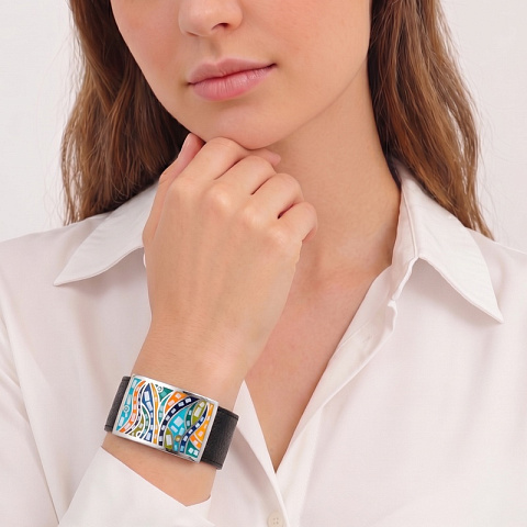 Браслет на черном кожаном ремешке - рис 2.