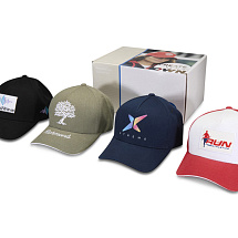 Коробка с образцами бейсболок из переработанных материалов - Белый